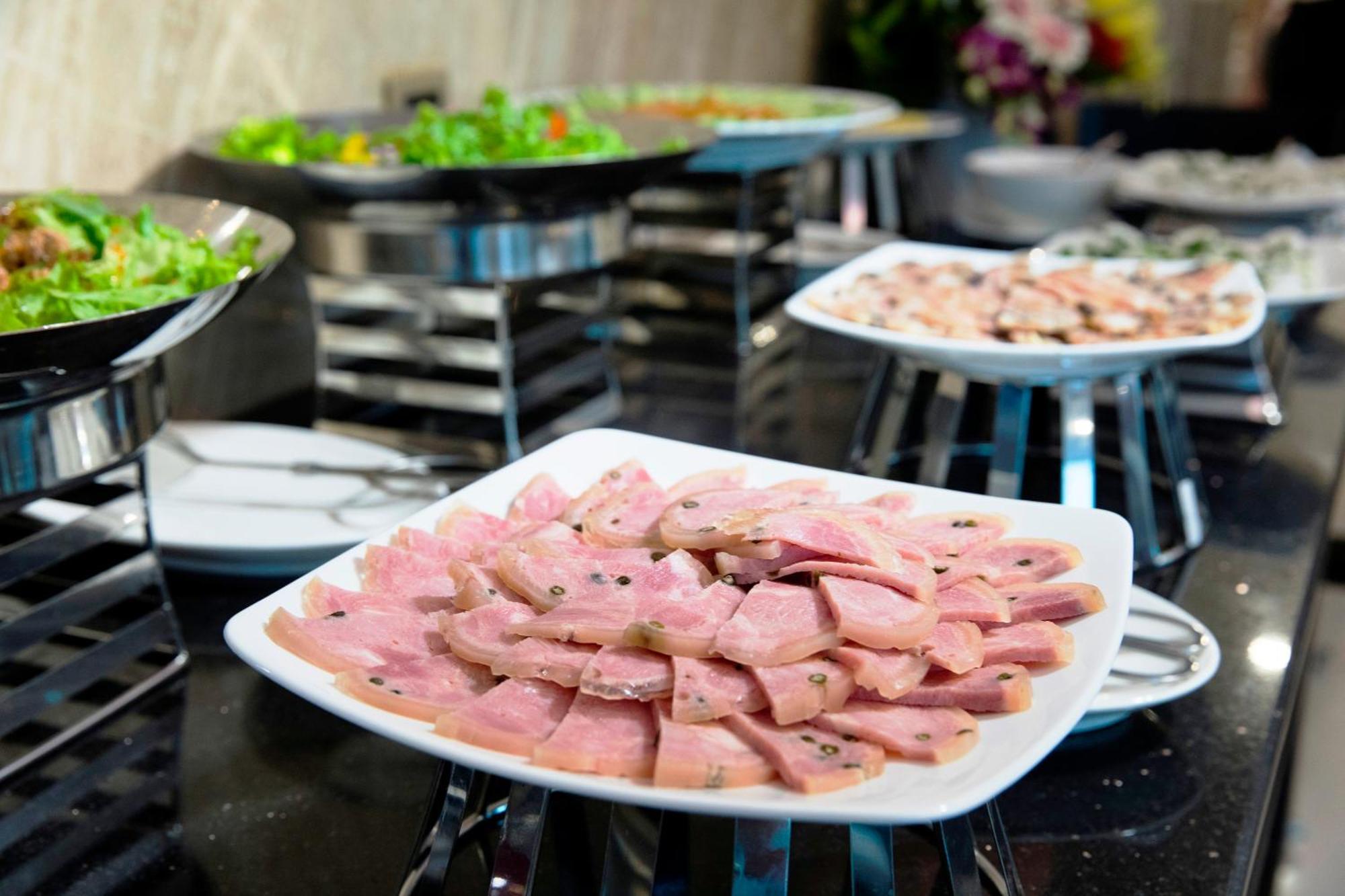 Wintersea Hotel Nha Trang Zewnętrze zdjęcie